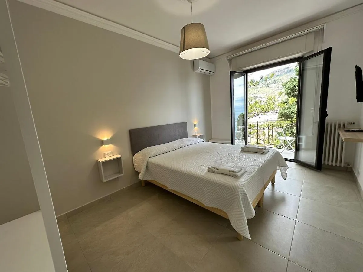Mira Taormina Rooms Gasthuis