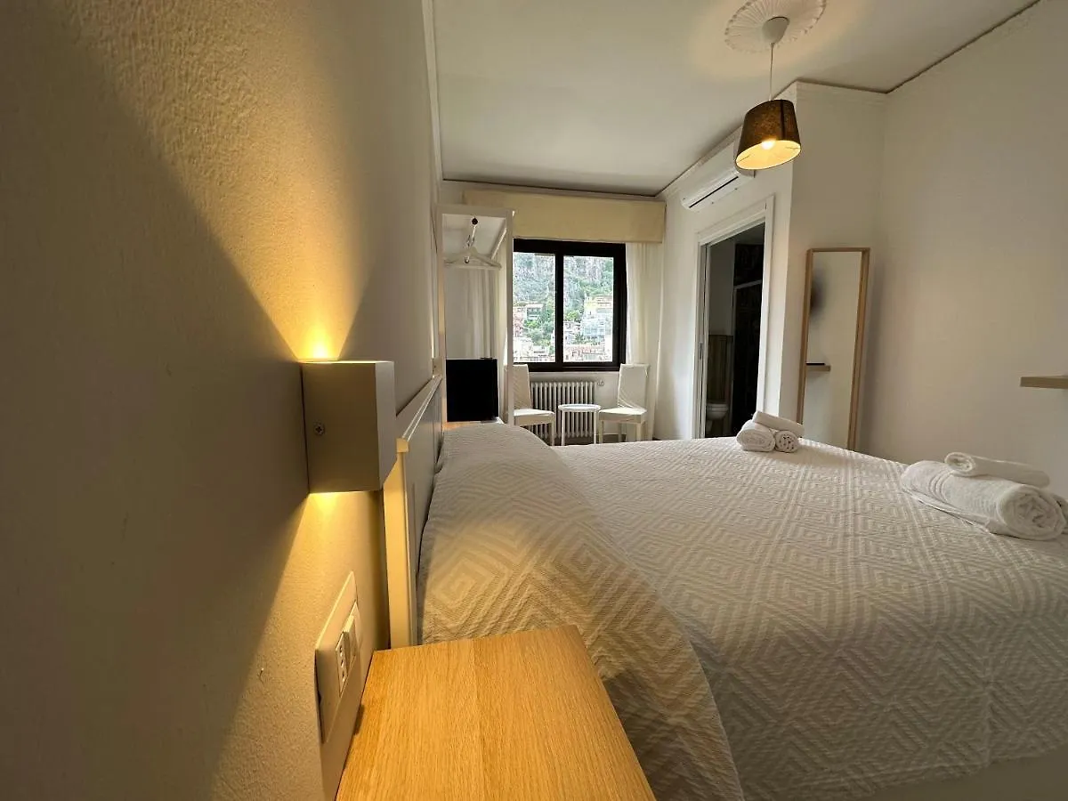 Mira Taormina Rooms