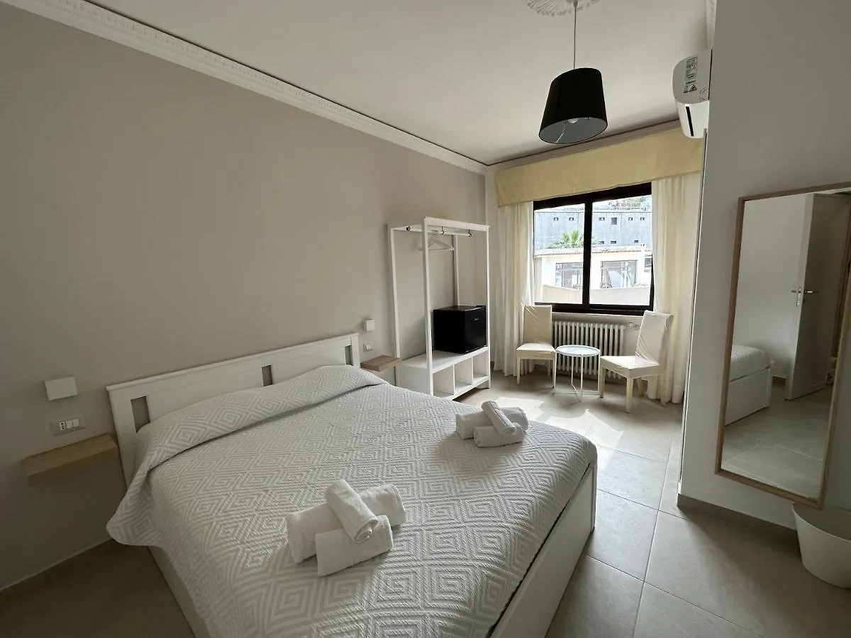 Mira Taormina Rooms